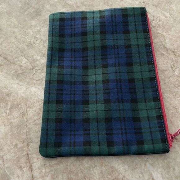 VINEYARD VINES Plaid Cosmetic Bag - Picture 3 of 6
